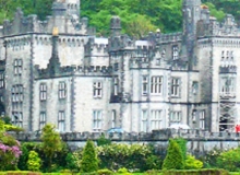 Radfahren im Hinterland Irlands zum Kylemore Abbey