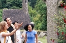 Vacances en Irlande, groupe au Site monastique de Glendalough
